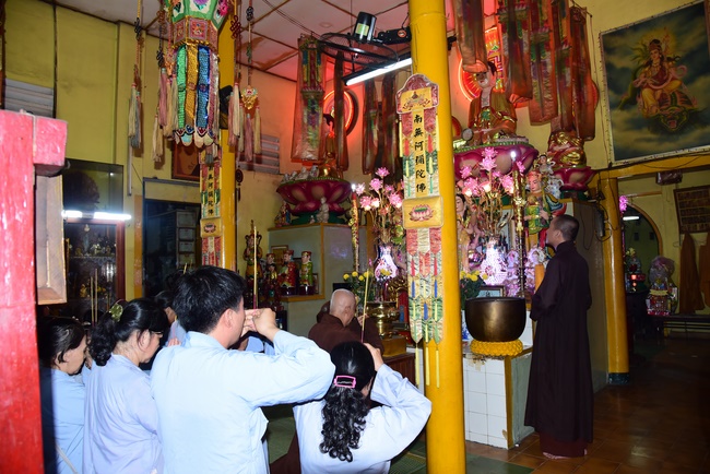 Praying for rebirth in Long An, Binh Duong and freeing creatures in Binh Thanh.