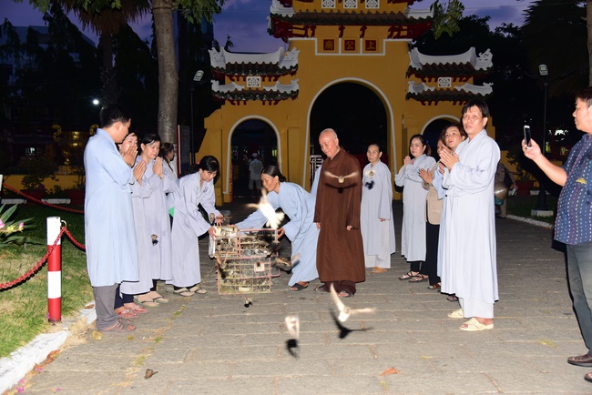 Praying for rebirth in Long An, Binh Duong and freeing creatures in Binh Thanh.