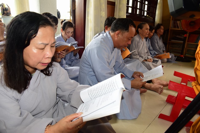 Praying for rebirth in Long An, Binh Duong and freeing creatures in Binh Thanh.