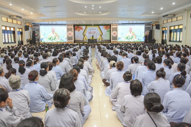 Dharma Talk “Making a Choice” --- The 91st Seven-Day Retreat