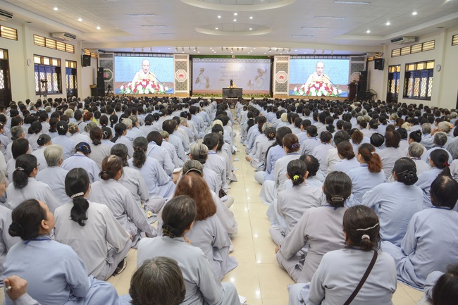 Dharma Talk “The Four Matters Cause Our Suffering” – 91st Seven-Day Retreat