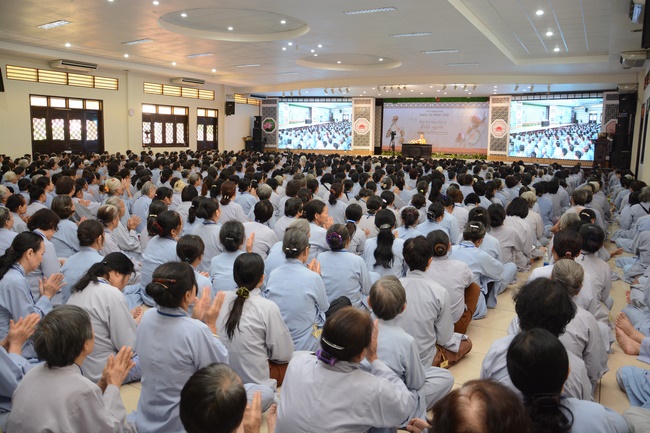 Dharma Talk “The Four Matters Cause Our Suffering” – 91st Seven-Day Retreat