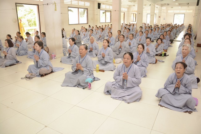 Dharma Talk “The Four Matters Cause Our Suffering” – 91st Seven-Day Retreat