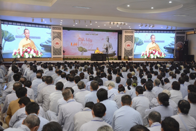 Dharma Talk “The Buddha’s Core Teaching” – The 91st  Seven-Day Retreat