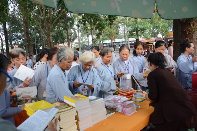 Dharma Talk “The Buddha’s Core Teaching” – The 91st  Seven-Day Retreat