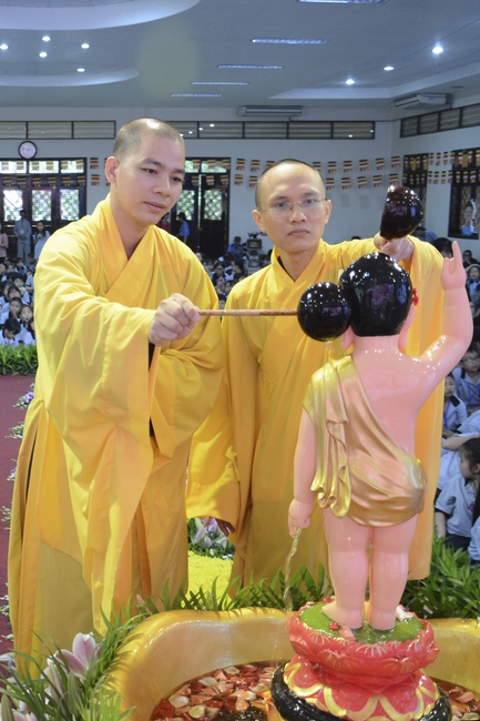 Khóa tu thiếu nhi “Em Về Bên Phật”