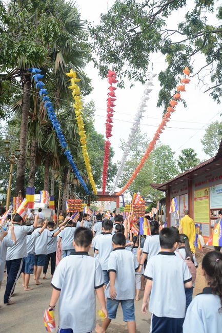 Khóa tu thiếu nhi “Em Về Bên Phật”