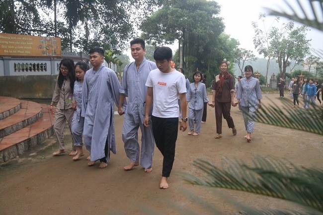 The Retreat The happiness of participants on the Buddha's Birthday