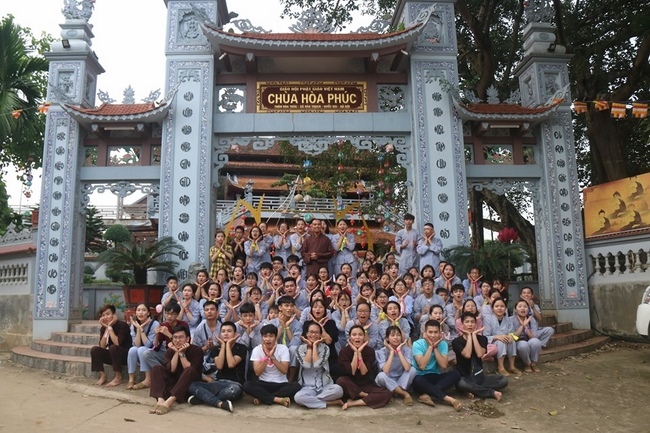 The Retreat The happiness of participants on the Buddha's Birthday