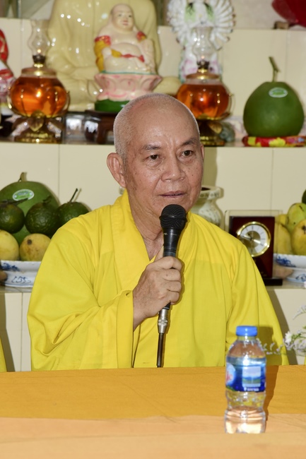 Tu niệm Phật một ngày Cần Thơ