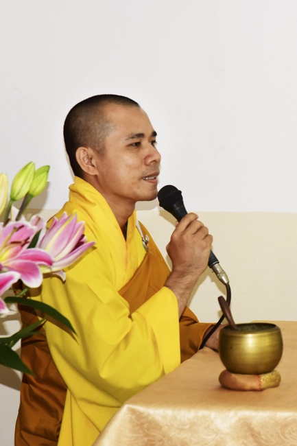 Tu niệm Phật một ngày Cần Thơ