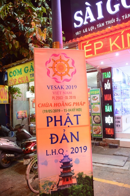 Công tác chuẩn bị trang trí Phật đản Vesak 2019 (phần 2)