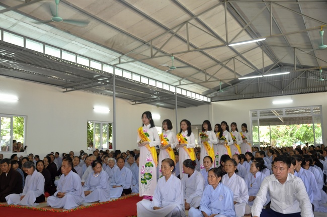 Đại lễ Phật đản chùa Càn Môn