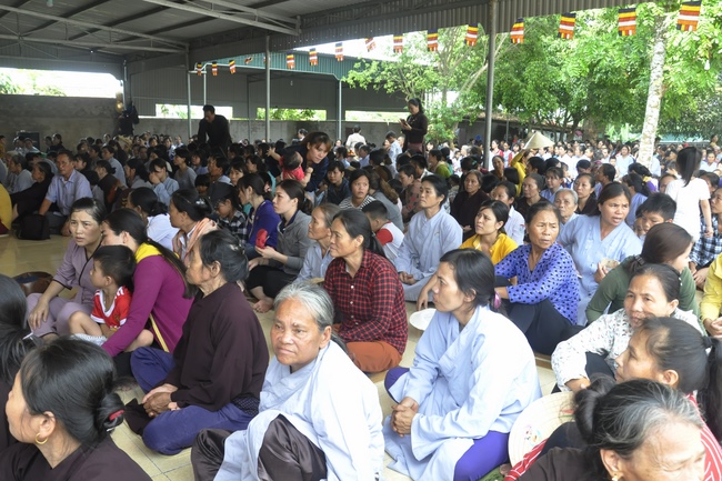 Đại lễ Phật đản chùa Càn Môn