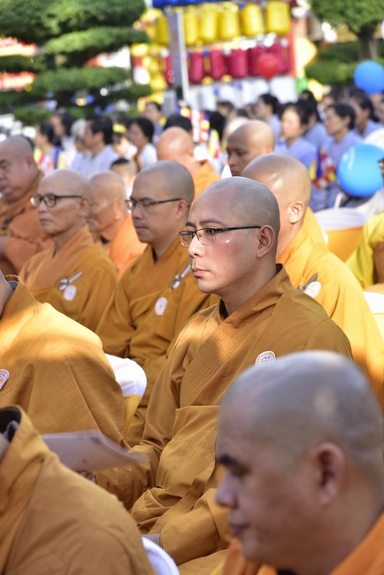 Phật giáo huyện Hóc Môn tổ chức đại lễ Phật đản