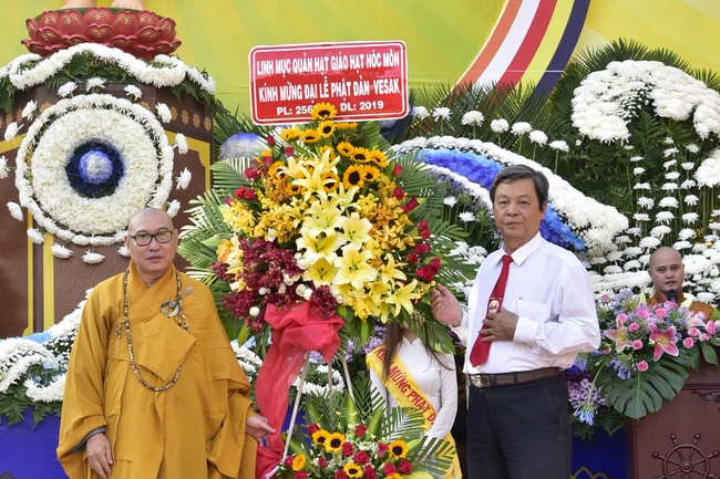 Phật giáo huyện Hóc Môn tổ chức đại lễ Phật đản