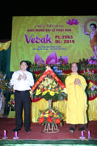 Celebrating the great ceremony of the Buddha’s Birthday at Tieu Dao Pagoda