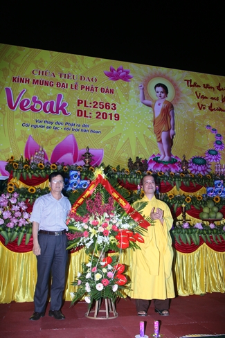 Celebrating the great ceremony of the Buddha’s Birthday at Tieu Dao Pagoda