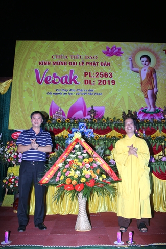 Celebrating the great ceremony of the Buddha’s Birthday at Tieu Dao Pagoda