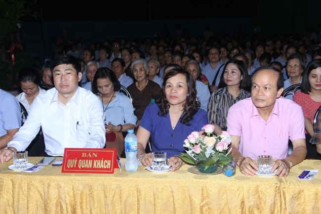 Celebrating the great ceremony of the Buddha’s Birthday at Tieu Dao Pagoda