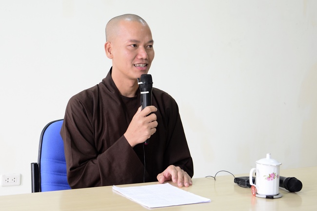 Buổi nói chuyện tại Công ty TNHH CN Cao Su Chính Tân Việt Nam