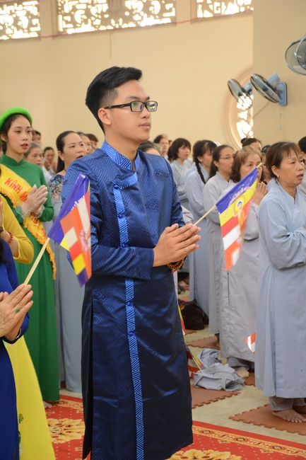 Impressive Vesak Ceremony at Hoang Phap temple