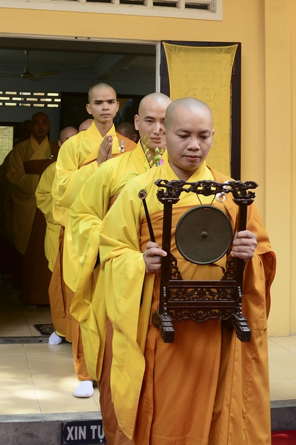 Impressive Vesak Ceremony at Hoang Phap temple