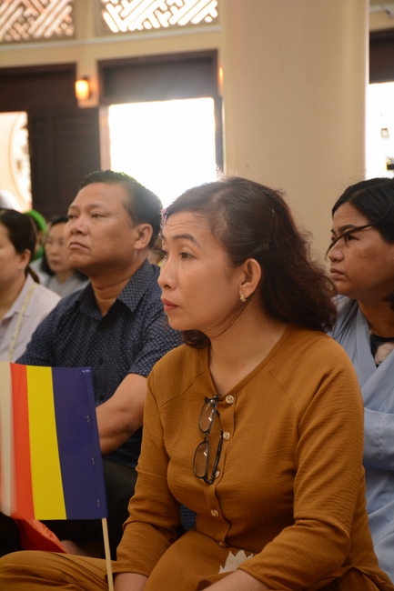 Impressive Vesak Ceremony at Hoang Phap temple