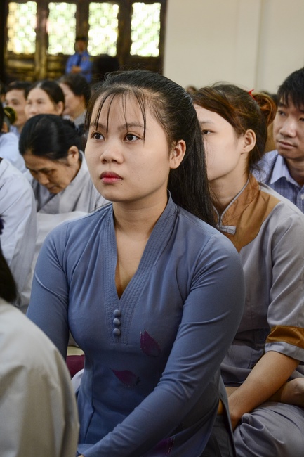 Impressive Vesak Ceremony at Hoang Phap temple