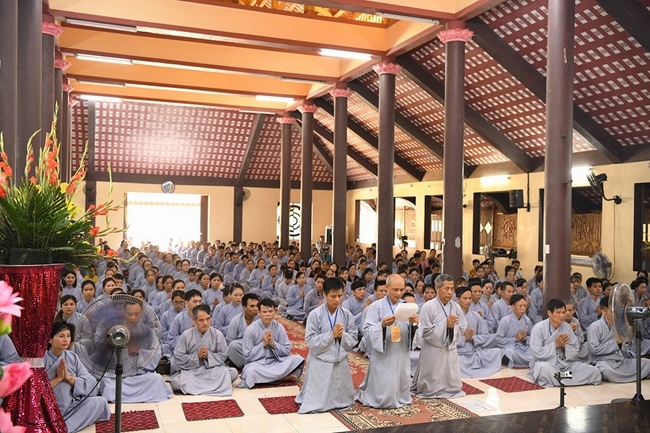 Sowing conditions of leaving-home on the Buddha's birthday season 2019