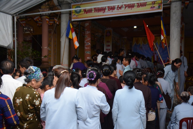Tay Khanh Pagoda celebrating the Buddha'  bathing rite for Buddhist families