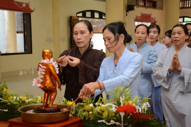 Vesak ceremony at Tay Khanh pagoda, Thai Binh province