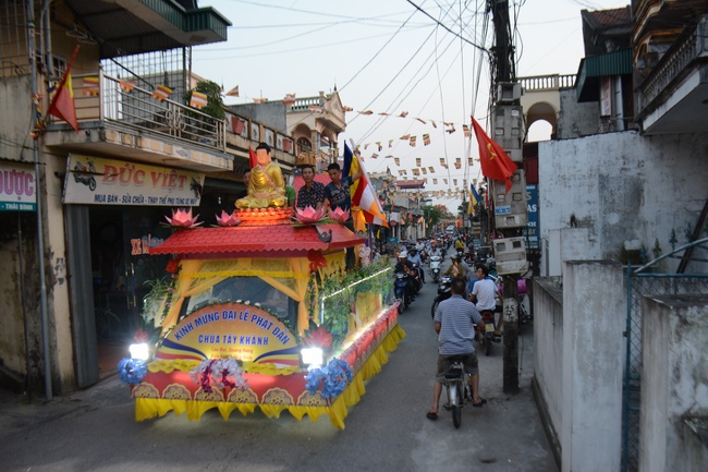 Vesak ceremony at Tay Khanh pagoda, Thai Binh province