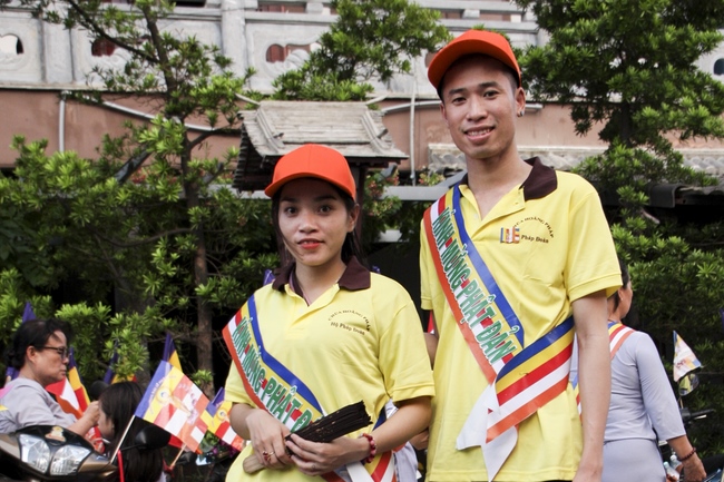 Diễu hành xe đạp mừng đại lễ Phật đản 2019