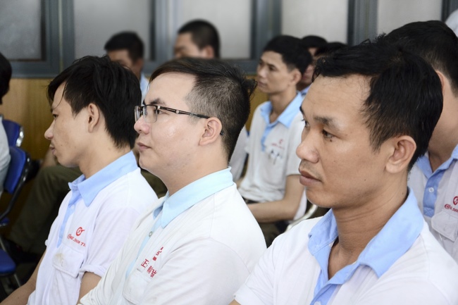 Tiếp tục nói chuyện tại Công ty TNHH CN Cao Su Chính Tân Việt Nam