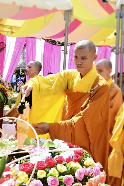The Buddha's Birthday Great Ceremony at Tay Phap Pagoda