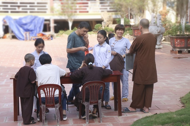 The playground “Sowing of Viet Lotus Seeds” at Hoa Phuc Pagoda
