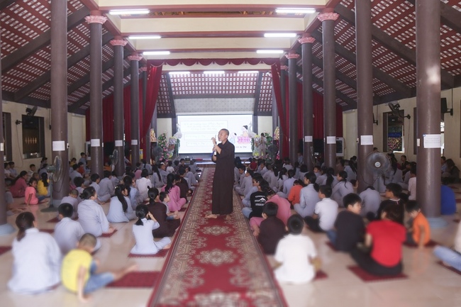 The playground “Sowing of Viet Lotus Seeds” at Hoa Phuc Pagoda