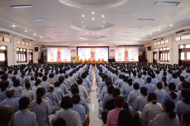 Tu niệm Phật một ngày