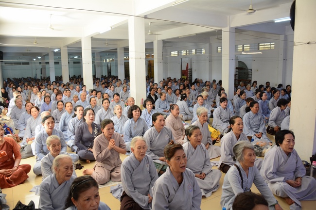 Tu niệm Phật một ngày