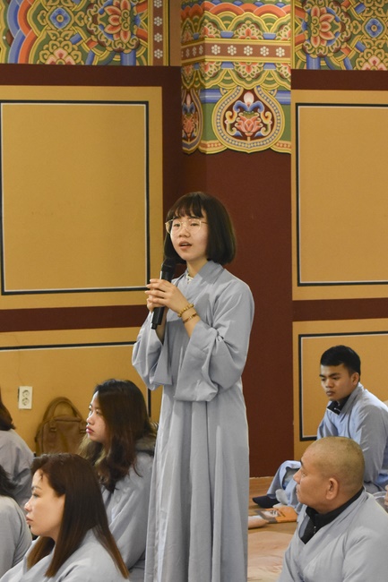 Lễ Phật đản cho người Việt tại chùa Dược Sư, Hàn Quốc