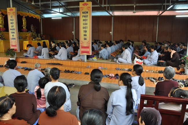 The comfortable retreat at Tieu Dao pagoda - Quang Ninh