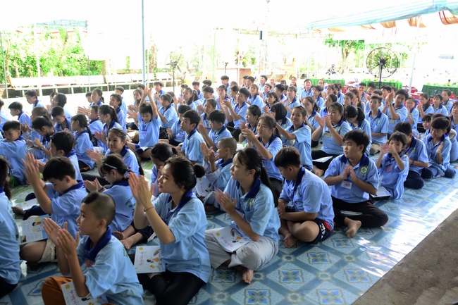 Chia sẻ Phật pháp tại Bến Tre