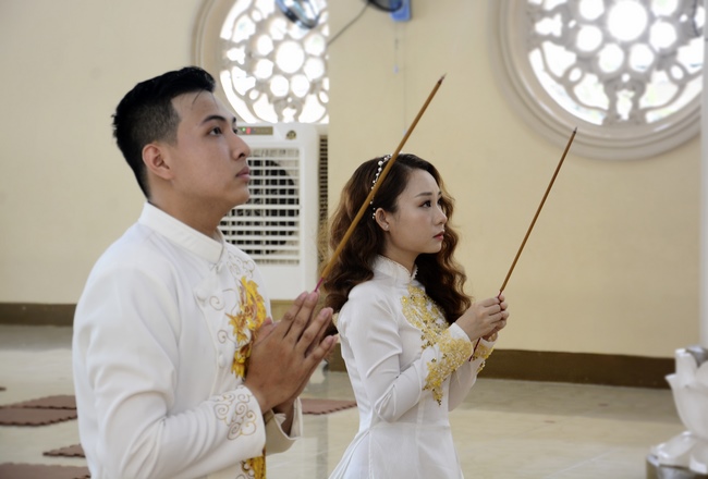 Buddhist  Wedding Ceremony