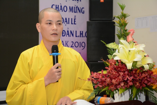 Showing Gratitude To Parents and Teachers – An Emotional Ceremony from the Kids