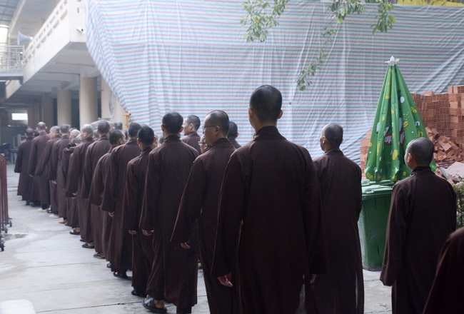 Quý Thầy chùa Hoằng Pháp an cư tập trung