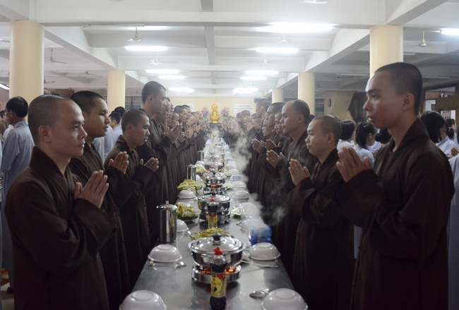 Quý Thầy chùa Hoằng Pháp an cư tập trung