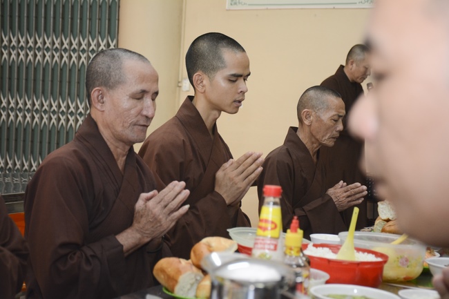 Quý Thầy chùa Hoằng Pháp an cư tập trung