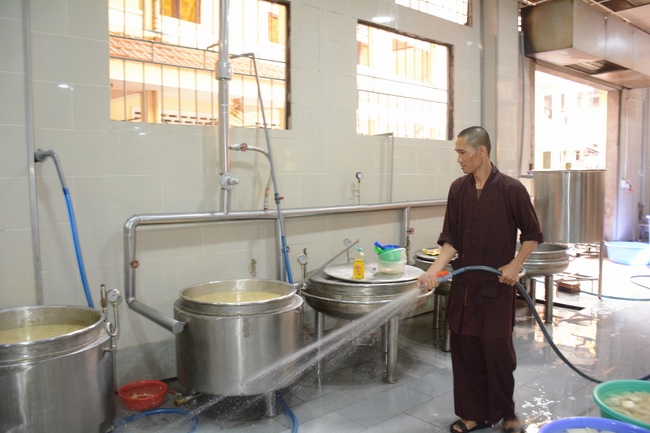 Quý Thầy chùa Hoằng Pháp an cư tập trung