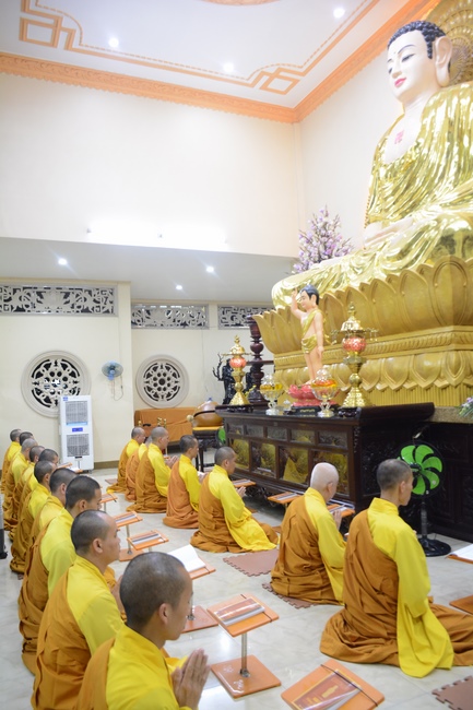 Quý Thầy chùa Hoằng Pháp an cư tập trung